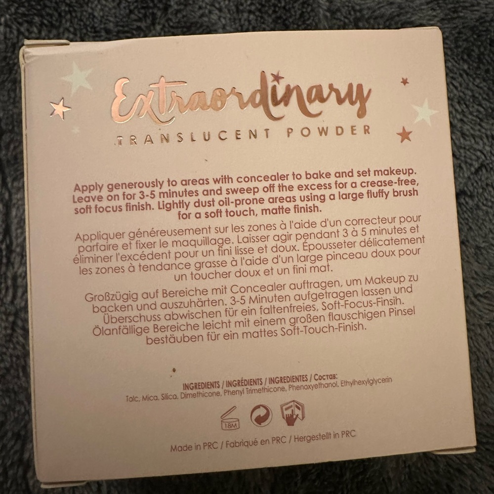 Ciaté Extraordinary Translucent Powder - Picture 3 of 3